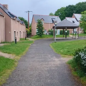 Domaine De L Emeraude Hébergement de vacances Le Tronchet (Ille-et-Vilaine)